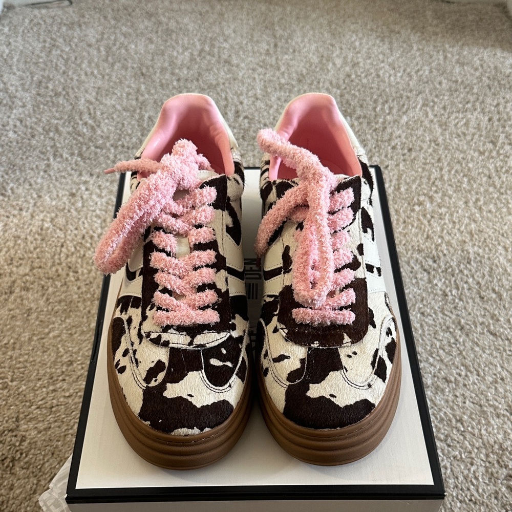 Steve Madden Dodge Cow Print Sneaker